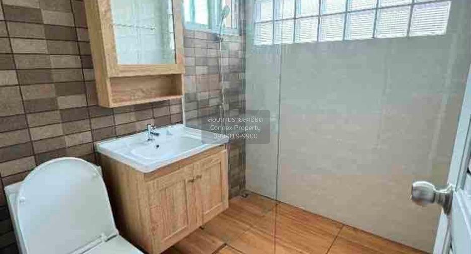 Casa en venta de 4 habitaciones en Bang Bua Thong, Nonthaburi