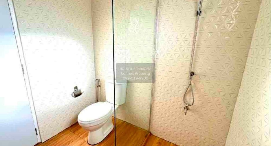 Casa en venta de 4 habitaciones en Bang Bua Thong, Nonthaburi