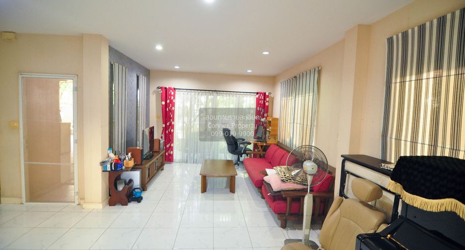 For sale 3 bedrooms house in Lat Krabang, Bangkok