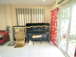 For sale 3 bedrooms house in Lat Krabang, Bangkok
