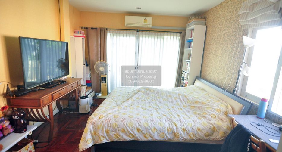 For sale 3 bedrooms house in Lat Krabang, Bangkok