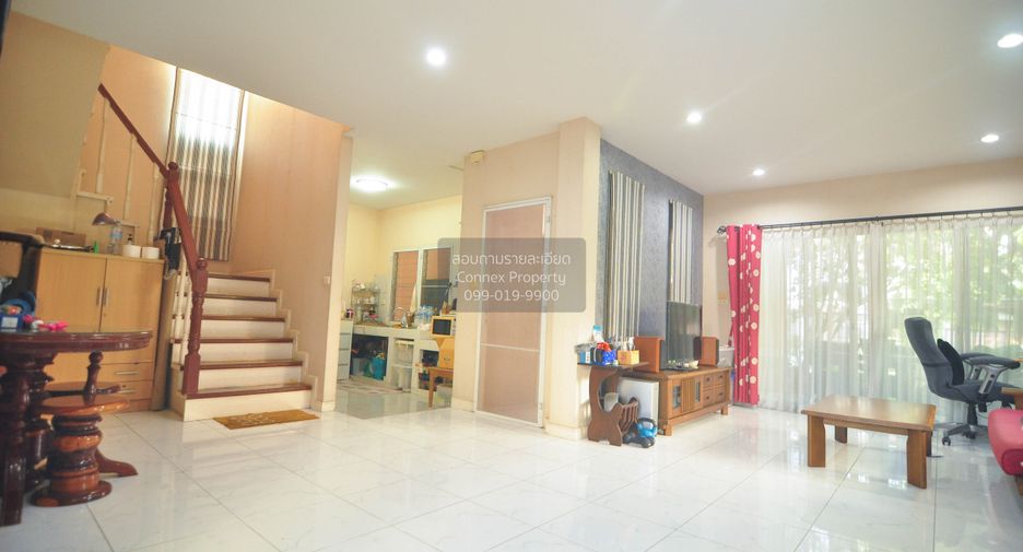 For sale 3 bedrooms house in Lat Krabang, Bangkok