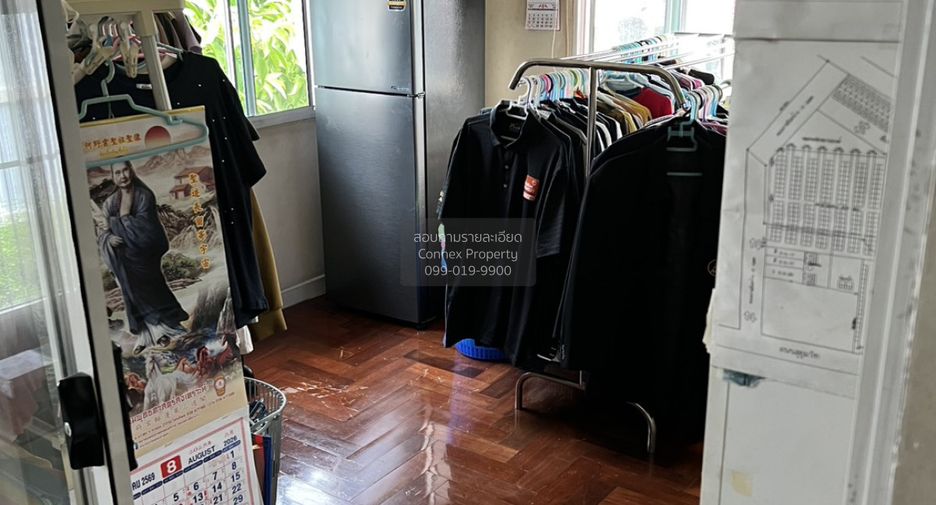 For sale 3 bedrooms house in Lat Krabang, Bangkok