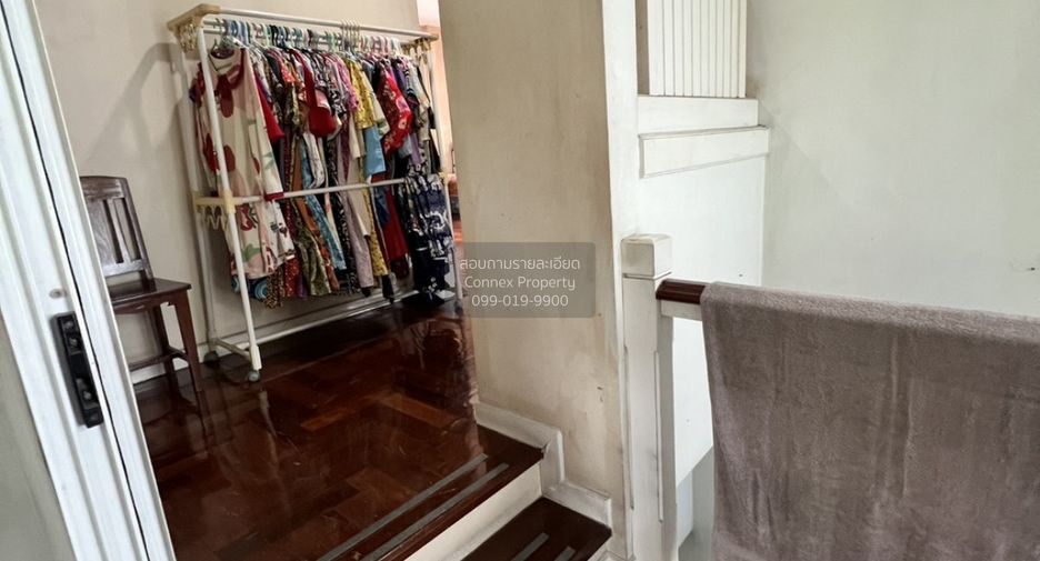 For sale 3 bedrooms house in Lat Krabang, Bangkok