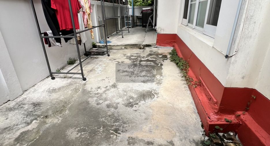 For sale 3 bedrooms house in Lat Krabang, Bangkok