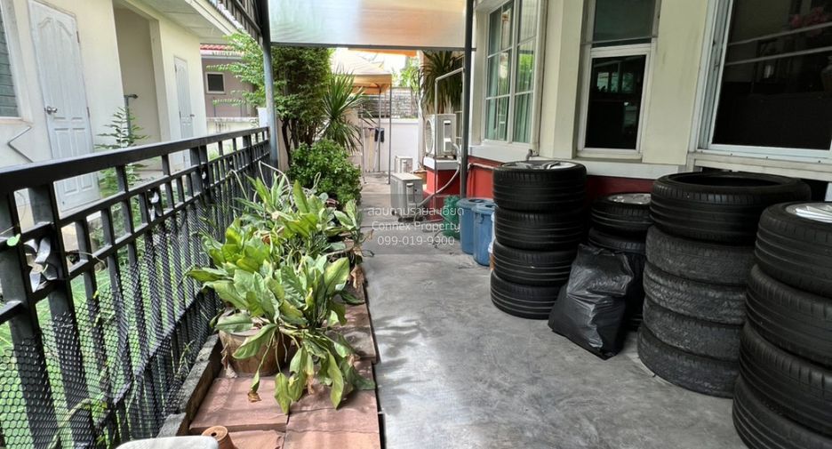 For sale 3 bedrooms house in Lat Krabang, Bangkok