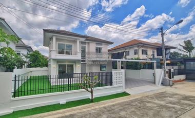 Продажа 4 спальни дом в Mueang Pathum Thani, Патумтани
