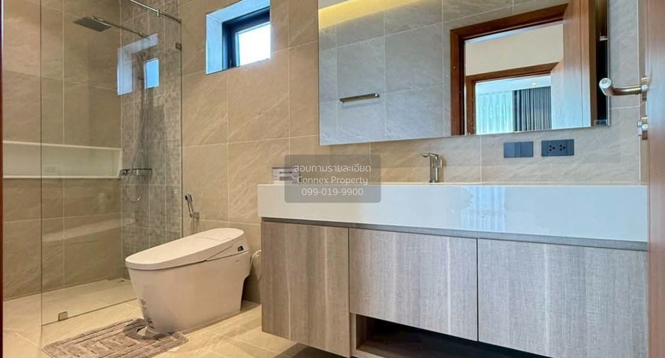 For sale 5 bedrooms villa in Mueang Phuket, Phuket
