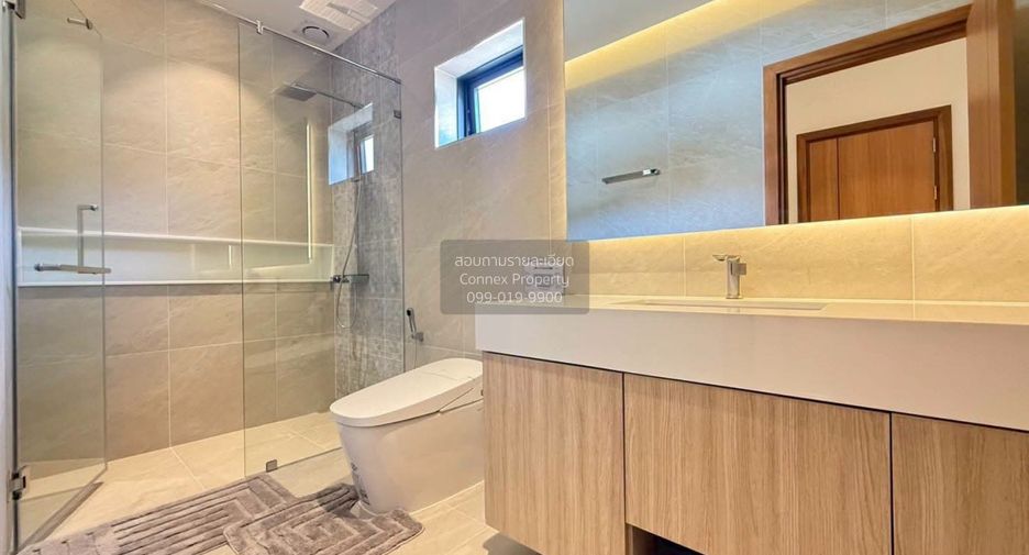 For sale 5 bedrooms villa in Mueang Phuket, Phuket