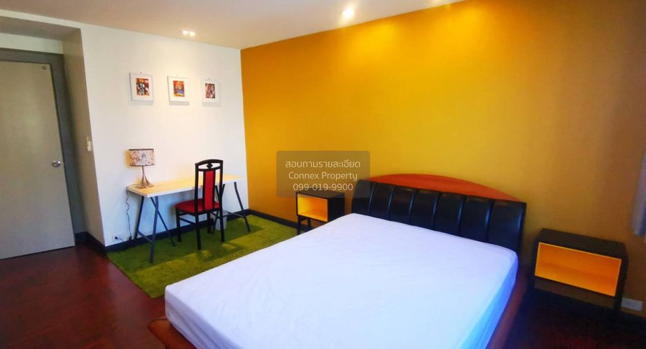 For sale 2 bedrooms condo in Khlong Toei, Bangkok