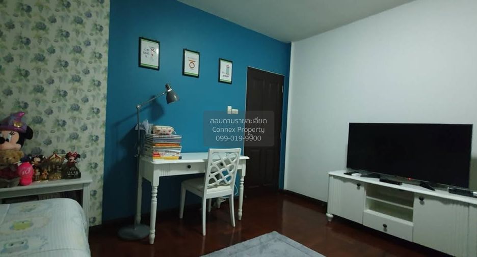 For sale 5 ベッドルーム house in Lat Phrao, Bangkok