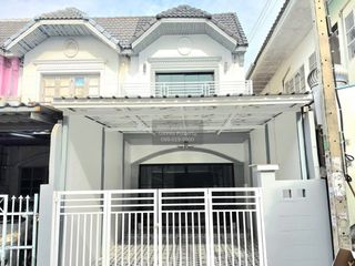 出售 2 卧室 联排别墅 在 Bang Bua Thong, Nonthaburi
