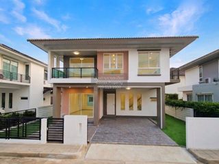 Продажа 3 спальни дом в Mueang Pathum Thani, Патумтани