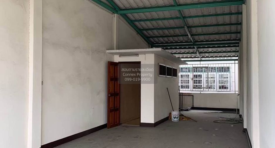 Gewerbefläche zum Kauf mit 2 Zimmer in Chom Thong, Bangkok