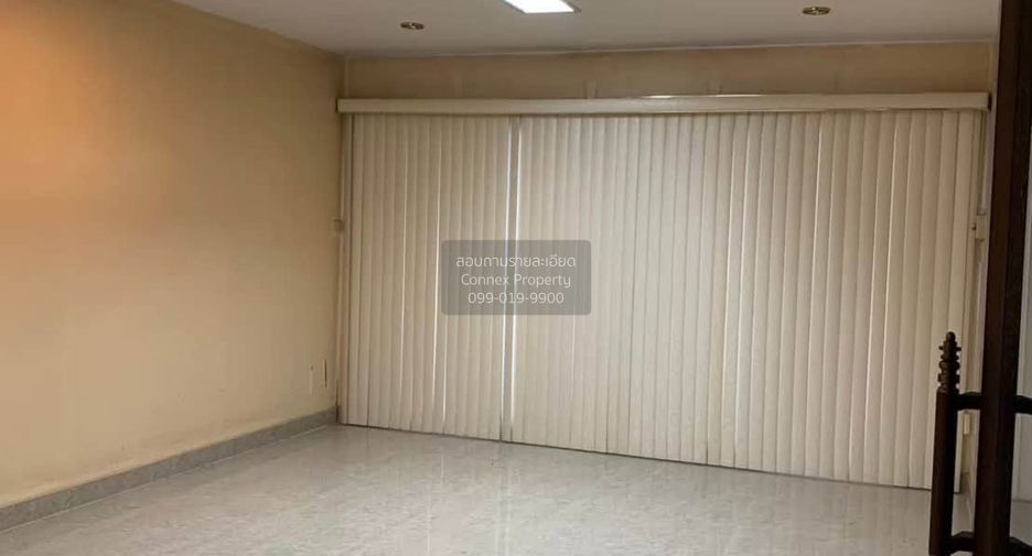 Gewerbefläche zum Kauf mit 2 Zimmer in Chom Thong, Bangkok