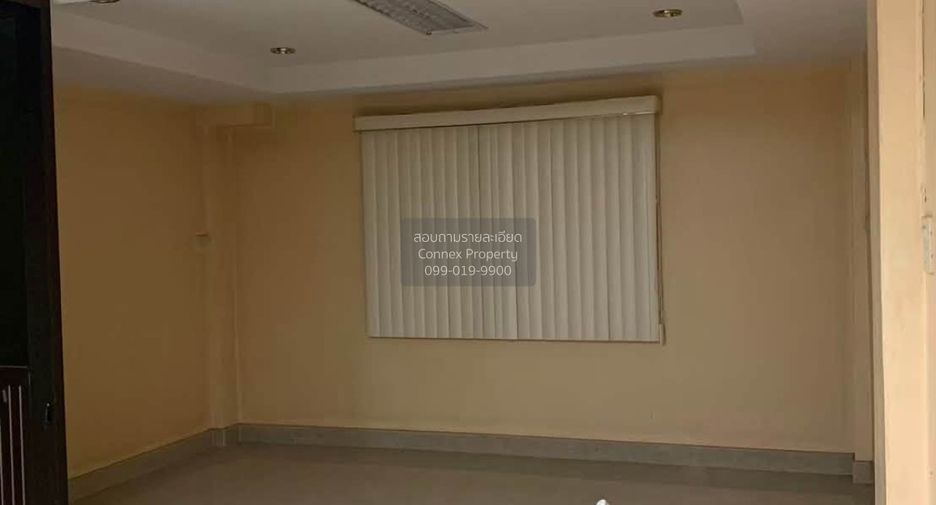 Gewerbefläche zum Kauf mit 2 Zimmer in Chom Thong, Bangkok