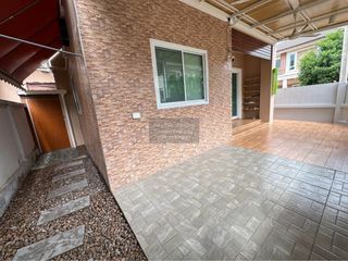 Продажа 3 спальни дом в Банг Ламунг, Чонбури
