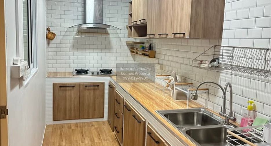 Продажа 3 спальни дом в Банг Ламунг, Чонбури