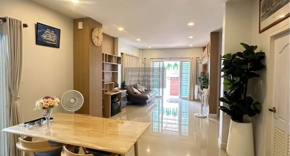 Продажа 3 спальни дом в Банг Ламунг, Чонбури