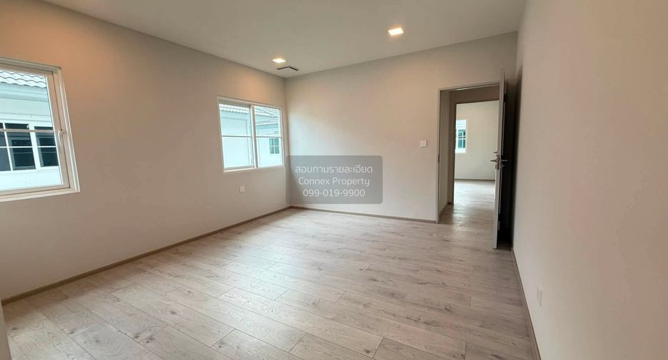 For sale 4 bedrooms house in Nong Khaem, Bangkok