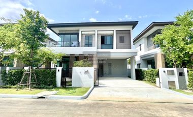 Casa en venta de 4 habitaciones en Bang Phli, Samut Prakan