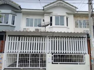 出售 3 卧室 联排别墅 在 Bang Khun Thian, 曼谷