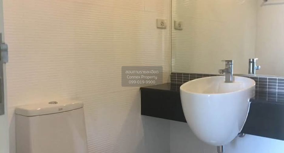 For sale 3 bedrooms condo in Bang Kapi, Bangkok