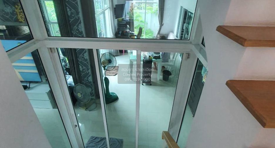 For sale 4 bedrooms house in Khan Na Yao, Bangkok