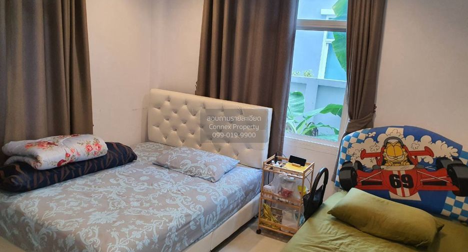 For sale 4 bedrooms house in Khan Na Yao, Bangkok