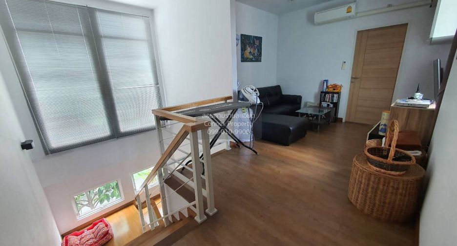 For sale 4 bedrooms house in Khan Na Yao, Bangkok