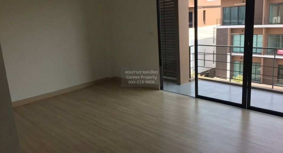 ขาย 5 ห้องนอน ทาวน์เฮ้าส์ ใน ประเวศ, กรุงเทพฯ