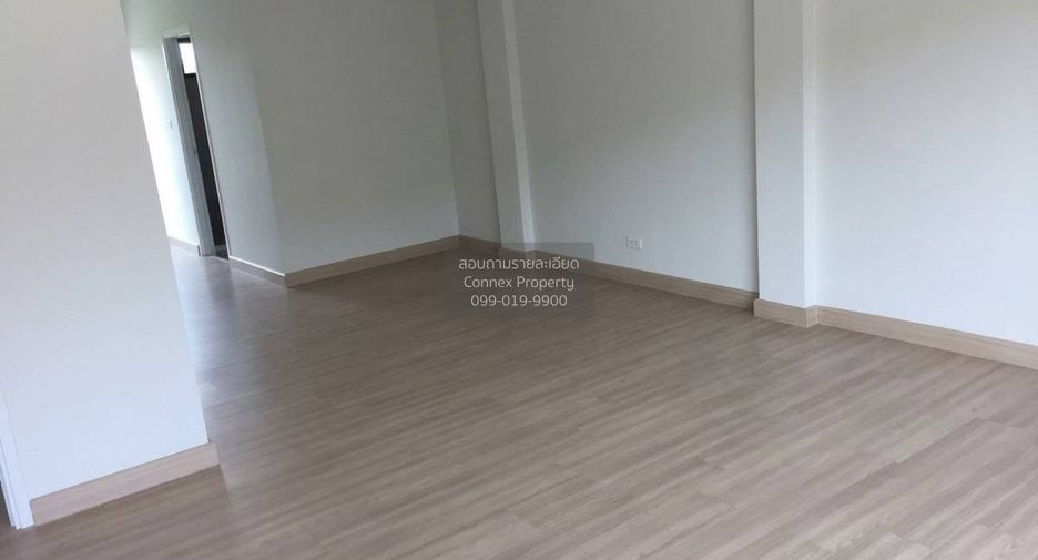 ขาย 5 ห้องนอน ทาวน์เฮ้าส์ ใน ประเวศ, กรุงเทพฯ