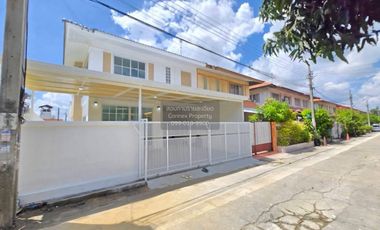 Casa adosada en venta de 4 habitaciones en Bang Bua Thong, Nonthaburi
