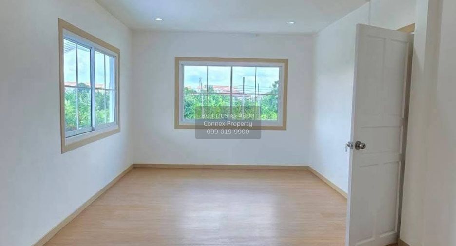 Casa adosada en venta de 4 habitaciones en Bang Bua Thong, Nonthaburi