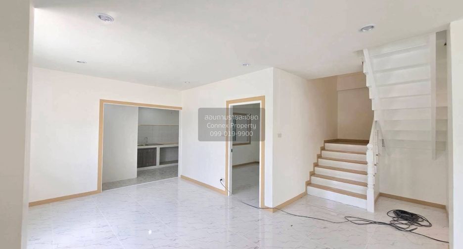Casa adosada en venta de 4 habitaciones en Bang Bua Thong, Nonthaburi
