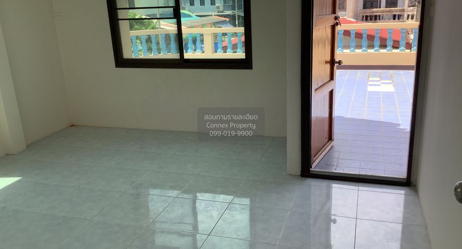 For sale 5 bedrooms townhouse in Bang Bua Thong, Nonthaburi