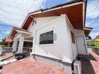 Продажа 3 спальни дом в Mueang Chon Buri, Чонбури