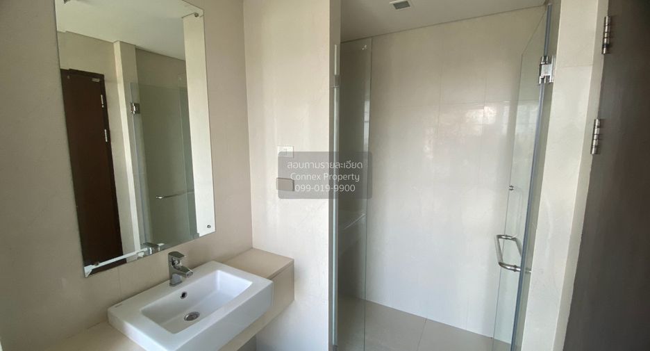For sale 1 Beds condo in Khlong Toei, Bangkok