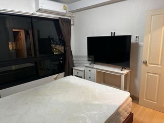 For sale 2 bedrooms condo in Bang Phlat, Bangkok