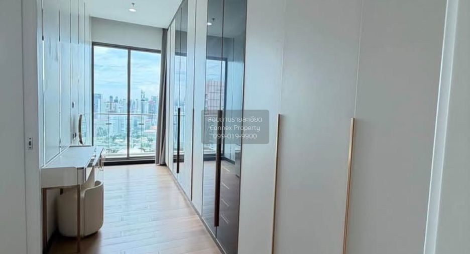 Condo en venta de 4 habitaciones en Watthana, Bangkok