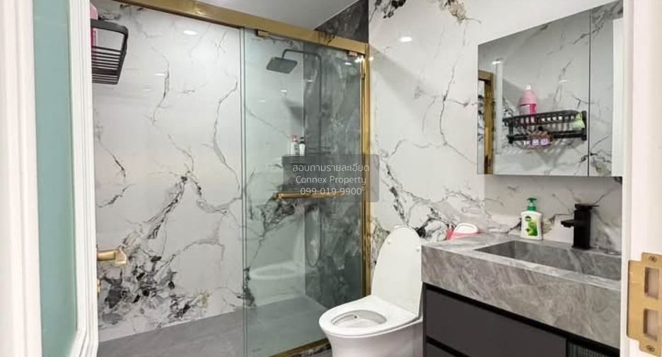 Condo en venta de 4 habitaciones en Watthana, Bangkok