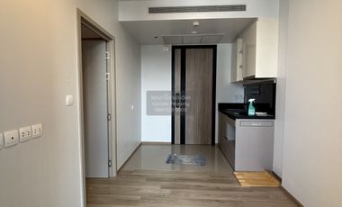 For sale 1 bed condo in Khlong Toei, Bangkok