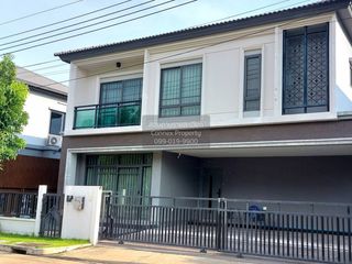 À vendre 4 chambres maison à Lat Krabang, Bangkok