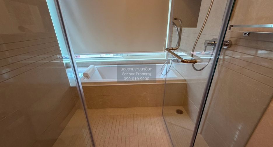 For sale 2 bedrooms condo in Pathum Wan, Bangkok