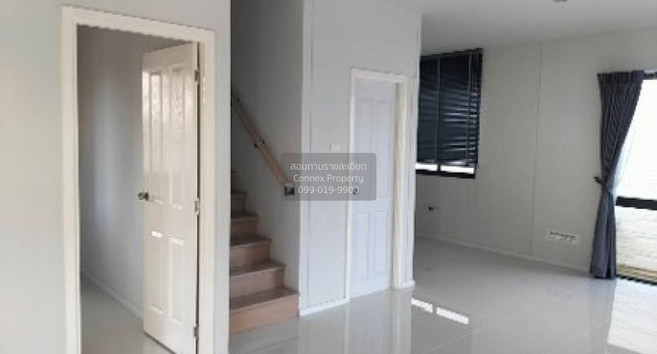 Продажа 3 спальни дом в Pak Kret, Нонтабури