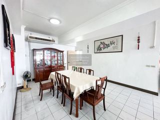 Condo en venta de 3 habitaciones en Suan Luang, Bangkok