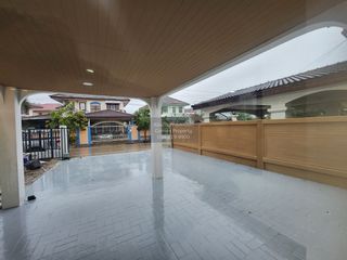 Haus zum Kauf mit 4 Zimmer in Bang Bua Thong, Nonthaburi