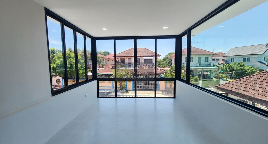 Haus zum Kauf mit 4 Zimmer in Bang Bua Thong, Nonthaburi