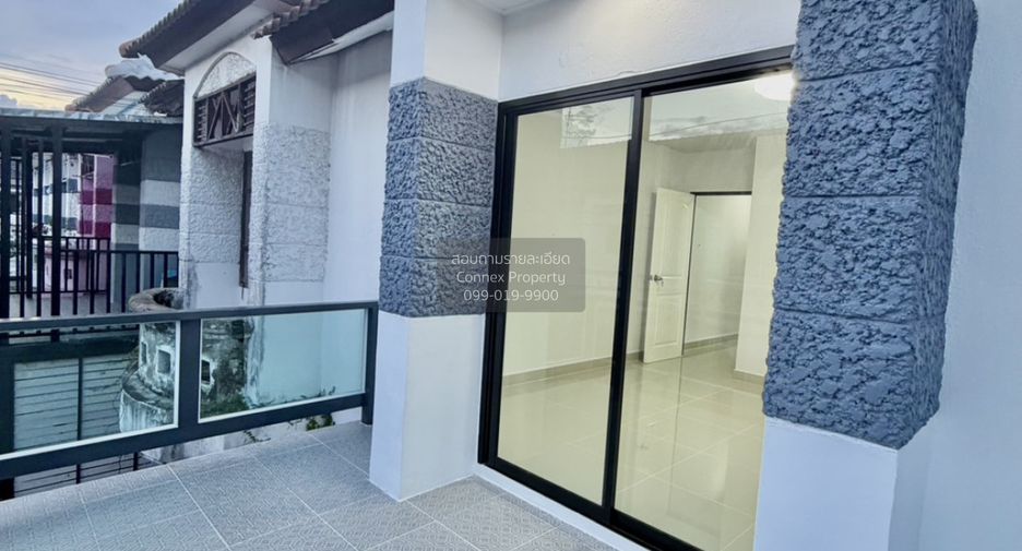 For sale 3 ベッドルーム townhouse in Sai Noi, Nonthaburi