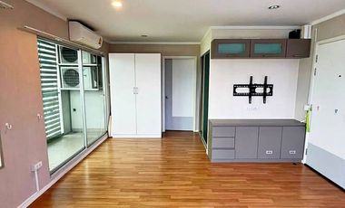 Wohnung zum Kauf mit 1 Zimmer in Huai Khwang, Bangkok